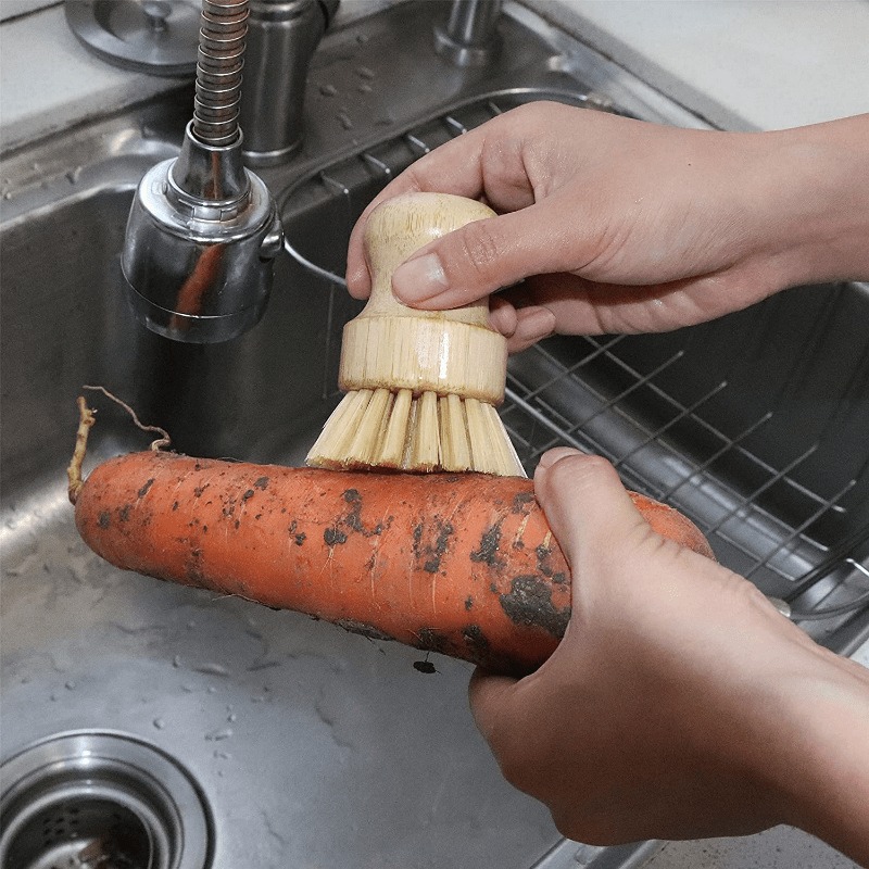 Brosse à vaisselle en bambou a - Cast Iron Corn avis et prix